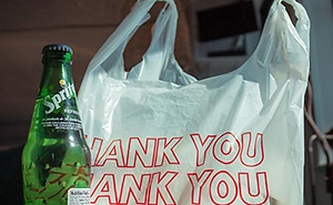 California’s Single-Use Plastic Bag Ban Is Back