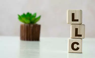 New Case Demonstrates How Tricky Dissolving a 50%-50% Owned California Limited Liability Company Can Be